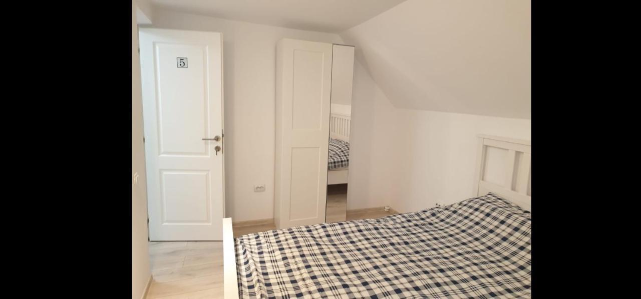 Casa Aris Lepsa Vrancea Hotell Eksteriør bilde
