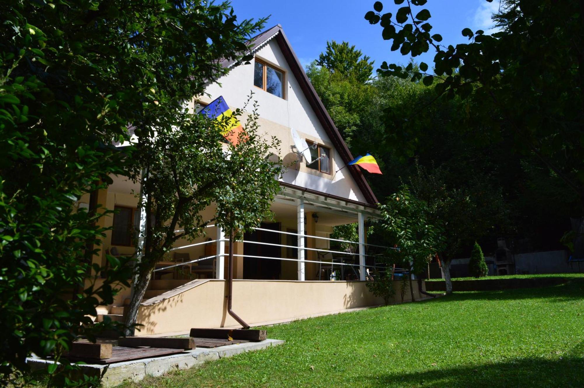 Casa Aris Lepsa Vrancea Hotell Eksteriør bilde