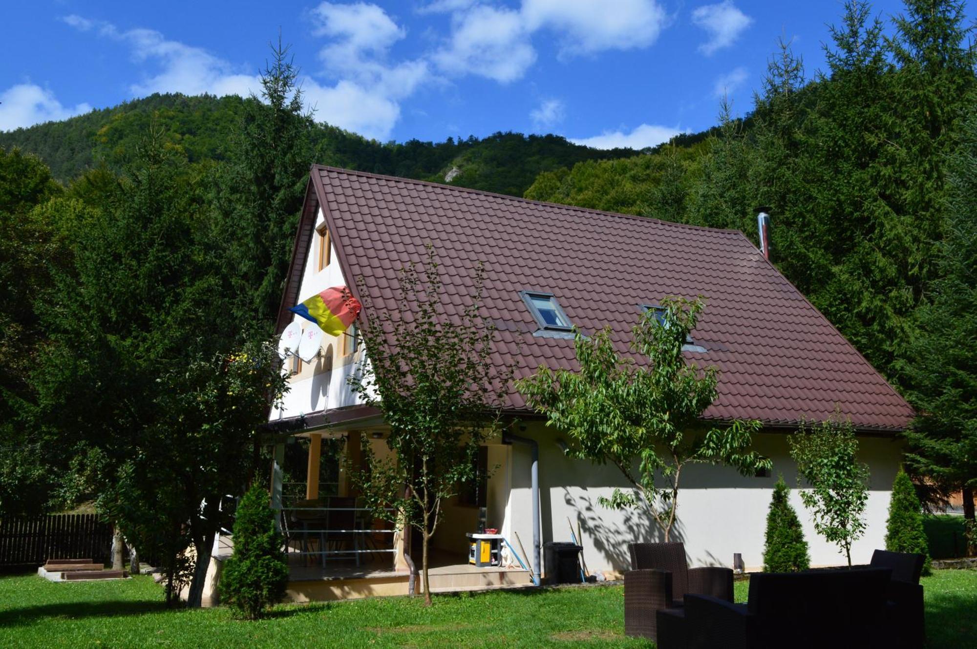 Casa Aris Lepsa Vrancea Hotell Eksteriør bilde